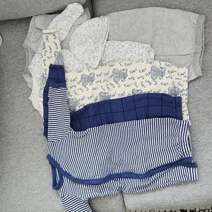 Assorted preemie/nb sleep gowns, pack of 5